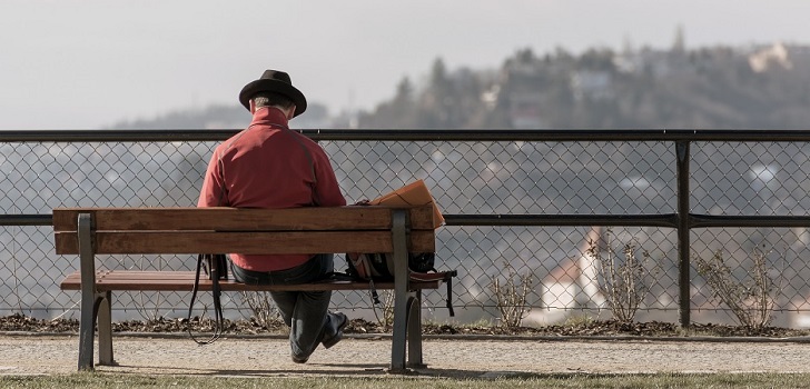 Jubilado Jubilados que viven solos: el colectivo que más medicamentos consume y el que más crece